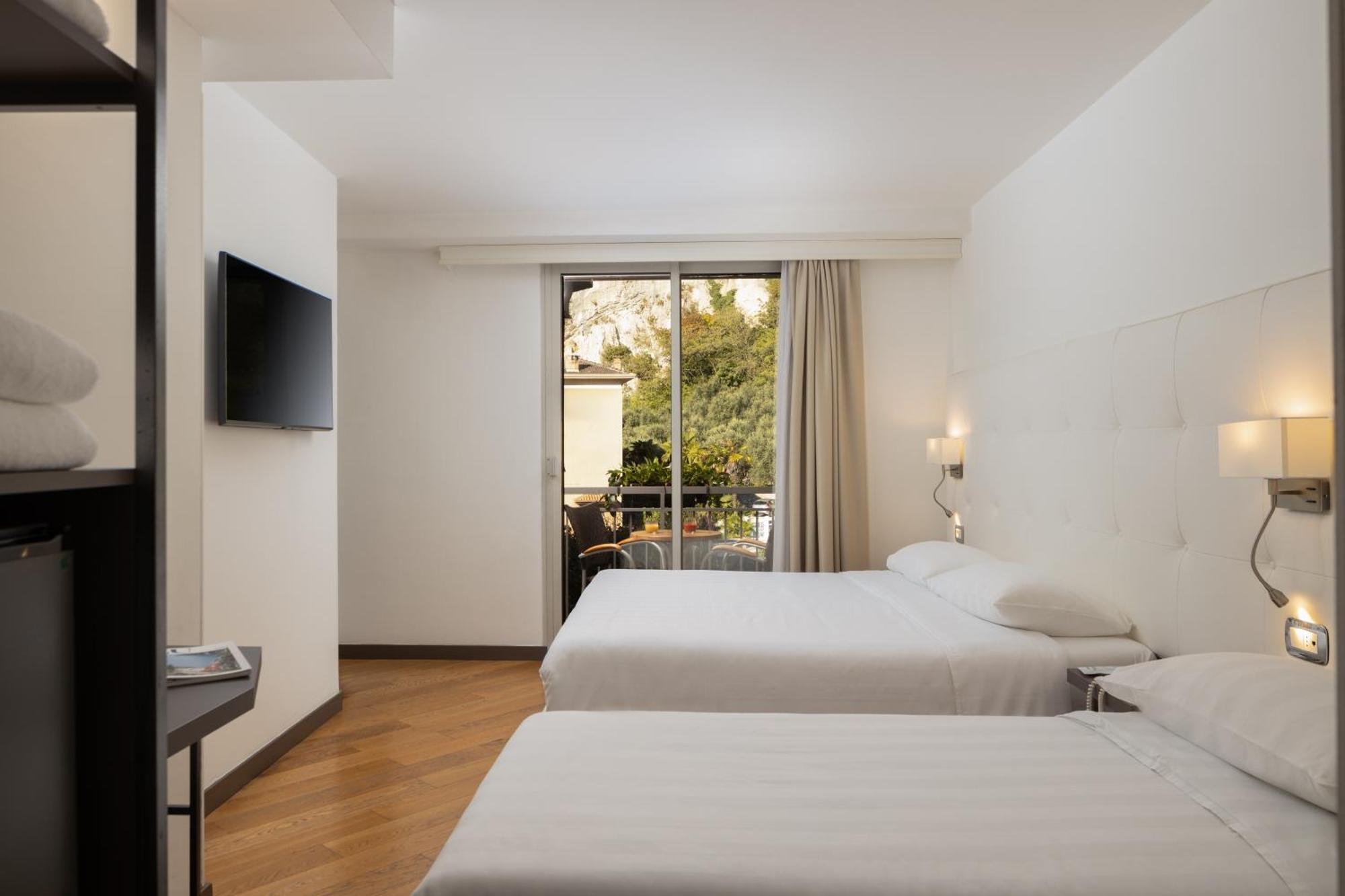 Standard Triple Room,1639556027:JPEG